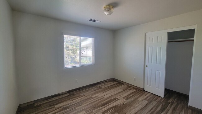 Building Photo - 4402 Sun Devils Ave