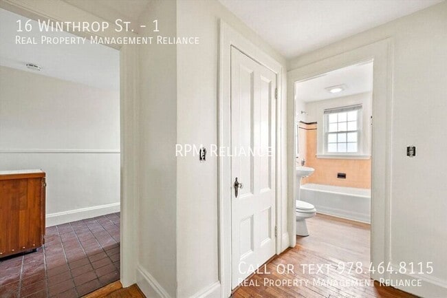 Building Photo - 16 Winthrop St