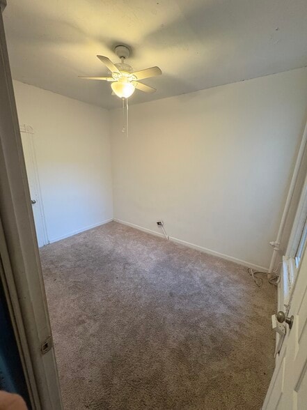 Building Photo - 1445 N 10th St