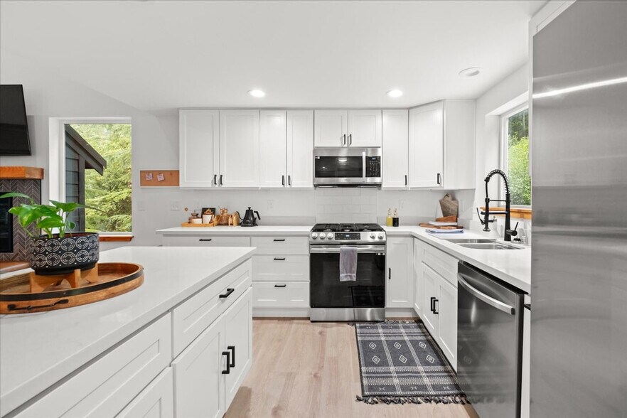 Building Photo - 119 Winthrop Pl