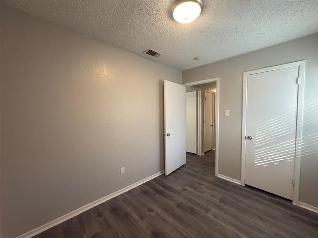 Building Photo - 8912 Greenmound Ave