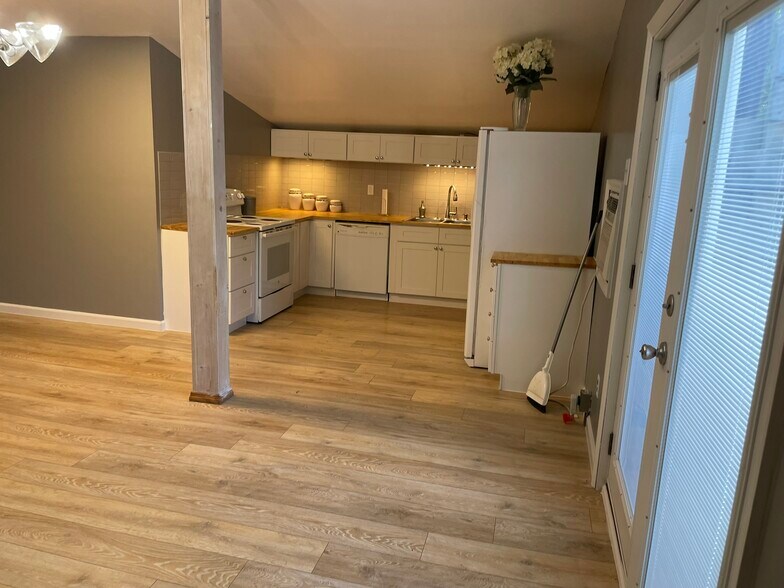 Building Photo - 1818 Arden Ln