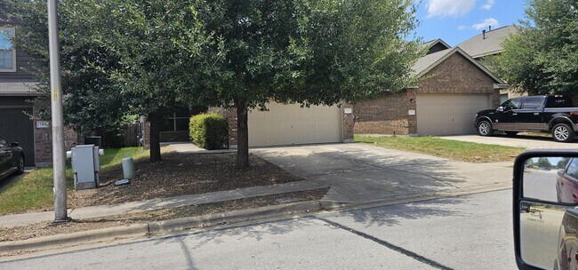 Building Photo - 7213 Outfitter Drive