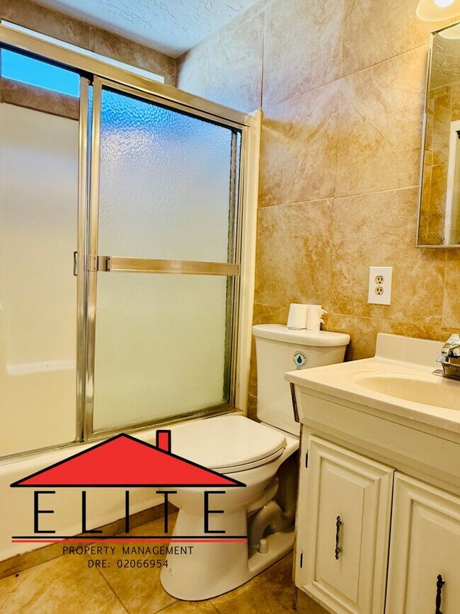 Building Photo - 332AL