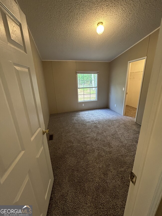 Building Photo - 6598 Jackson Trail Rd