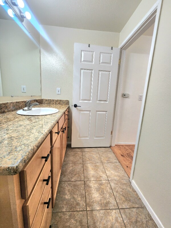 Building Photo - 7009 E Acoma Dr