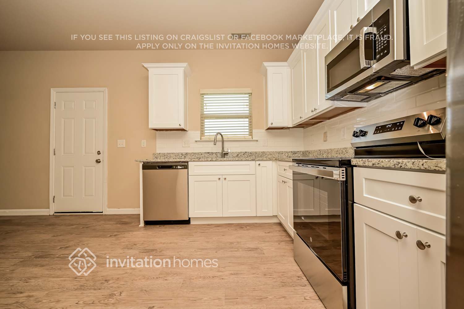 Building Photo - 127 Biscayne Terrace