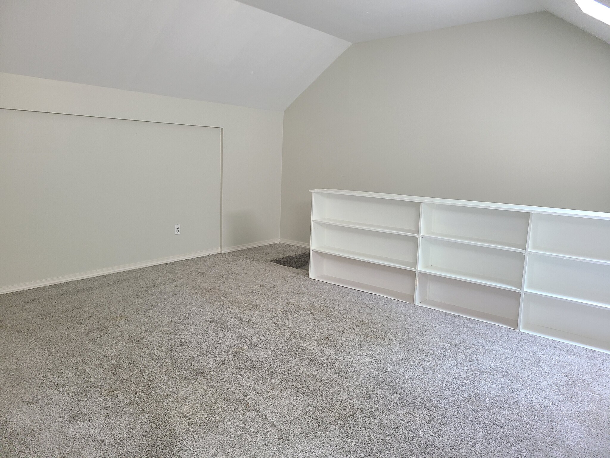 Building Photo - 1465 Hooksett Rd. Unit 123