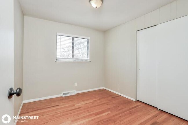 Building Photo - 1 CLARA AVE, ST PETERS, MO 63376
