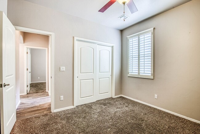 Building Photo - Beautiful Westside home with 3 bed-2 baths...