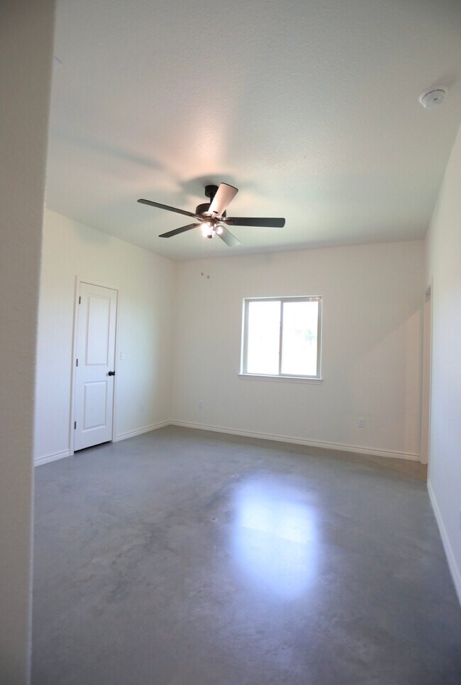 Building Photo - 4144 Long Creek Lane