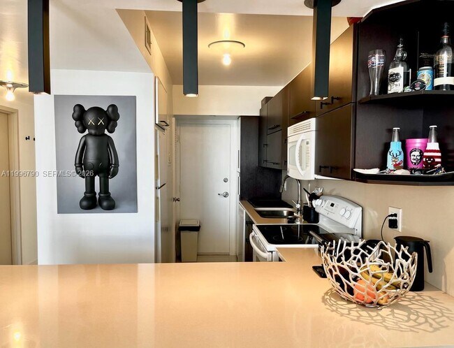 Building Photo - 1200 West Ave