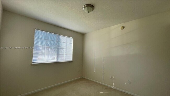 Building Photo - 9887 Baywinds Blvd