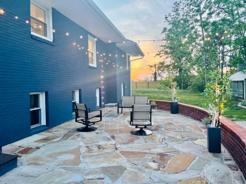 pretty views of the sunset too! - 8011 Shallowford Rd