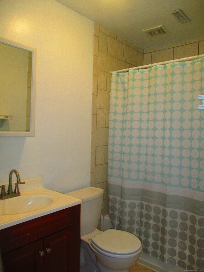 Building Photo - 29 Van Buren Ave