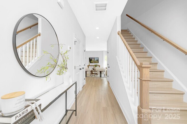 Building Photo - 9431 Weston Woods Ln