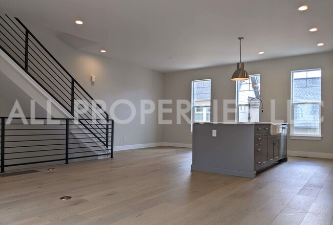 Building Photo - 8048 W 52nd Ln
