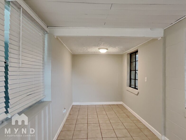 Building Photo - 2239 Cato Rd