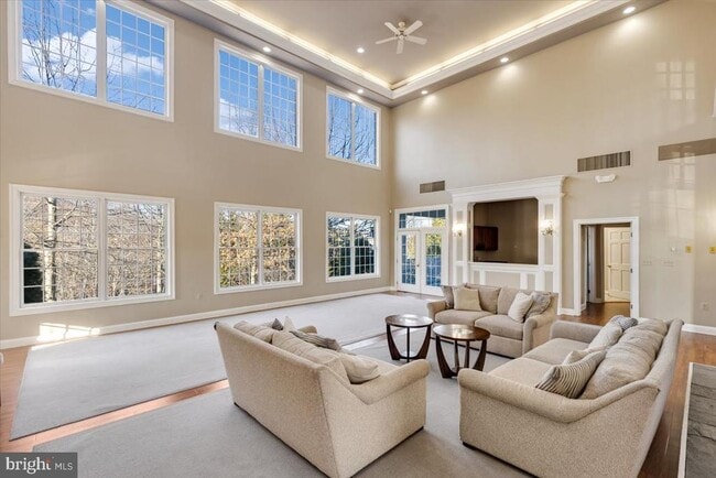 Building Photo - 15516 Three Otters Pl