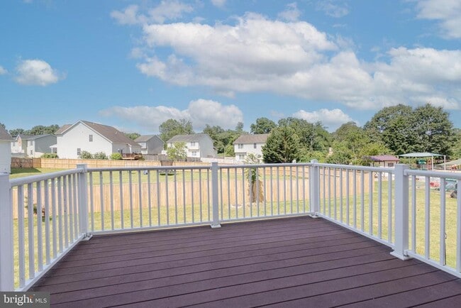 Building Photo - 71 Babylonica Ct
