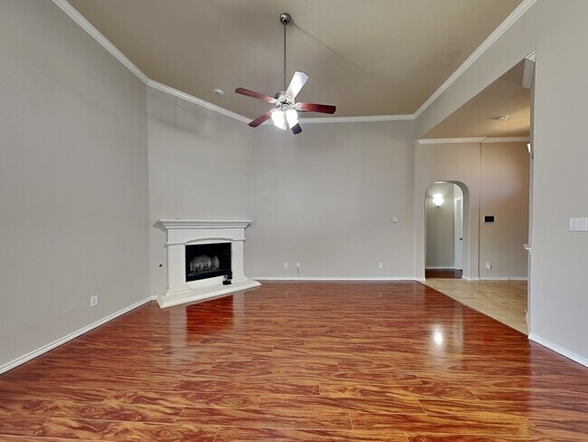 Building Photo - 6204 Kristen Dr