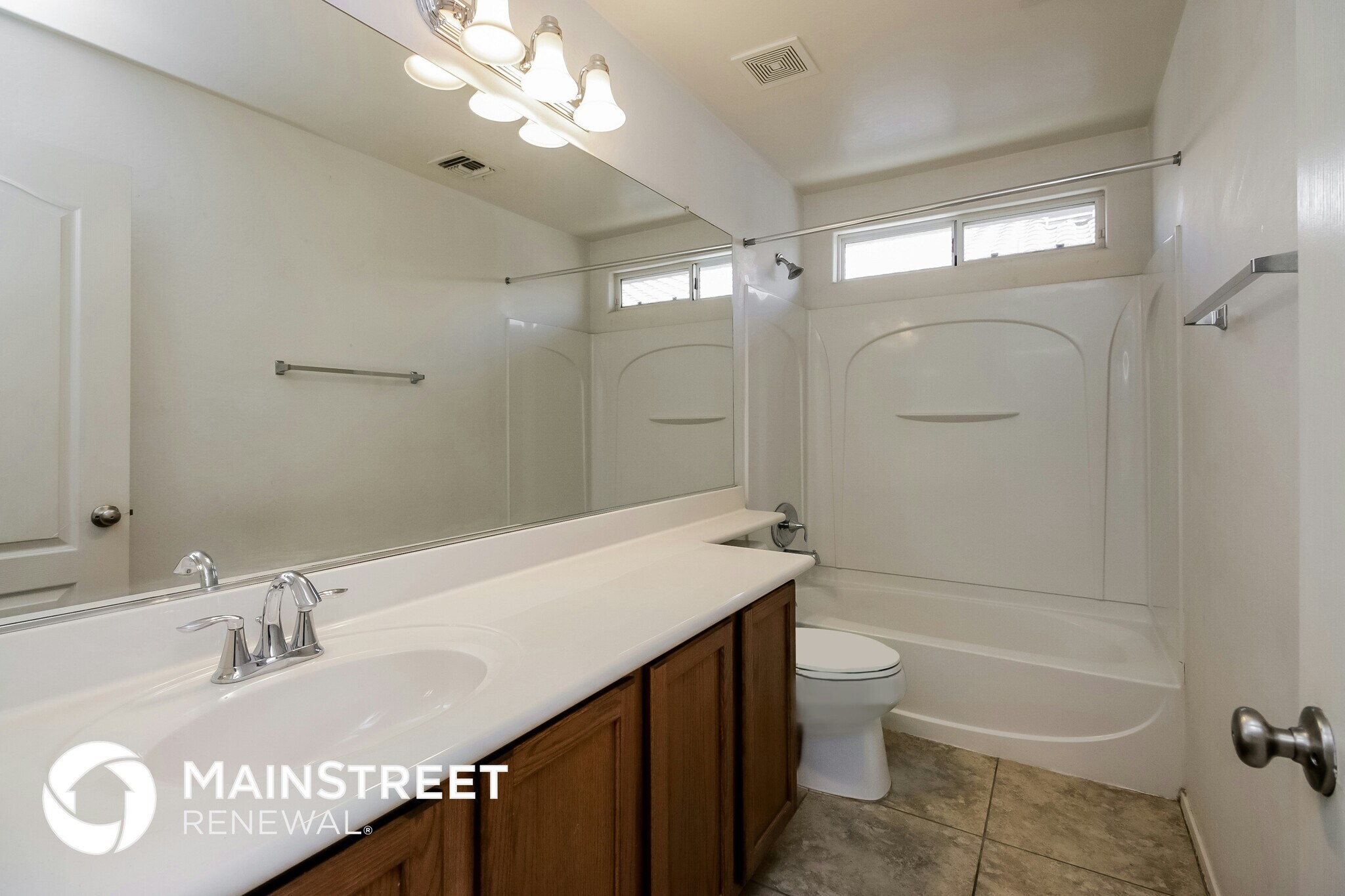 Building Photo - 118 N 86th Ln