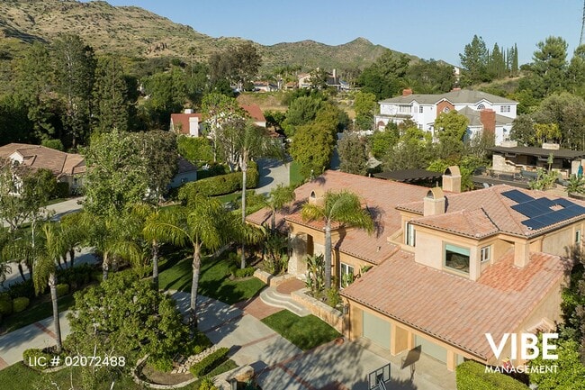 Building Photo - Rare Grand Estate in North Ranch — Resort Living at Its Finest