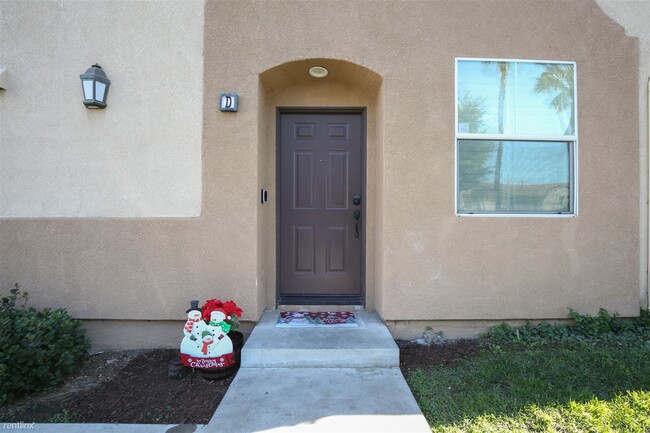 Building Photo - 3 br, 2.5 bath Condo - 30345 Buccaneer Bay #D