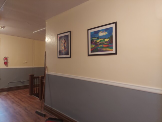 Outside Hallway - 3516 Butler St