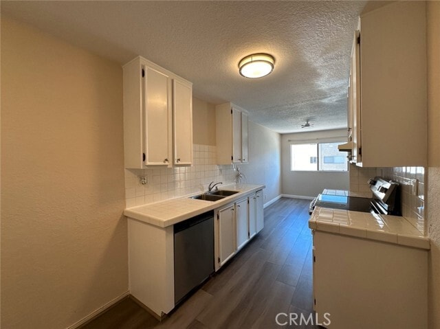 Building Photo - 2386 E Del Mar Blvd
