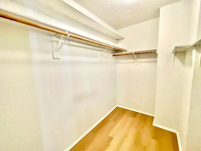 Building Photo - House For Lease in Milwood