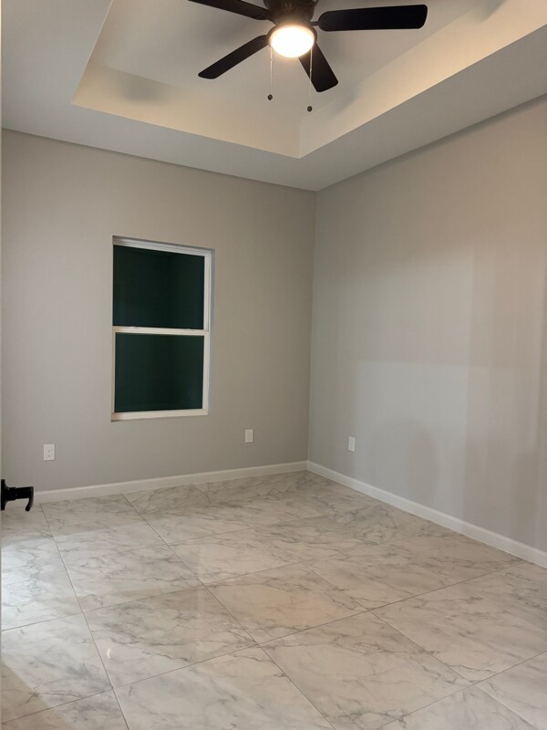 Building Photo - 703 Pedro St