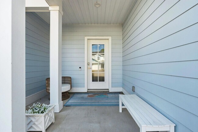 Building Photo - 45 Golden Bell Ct