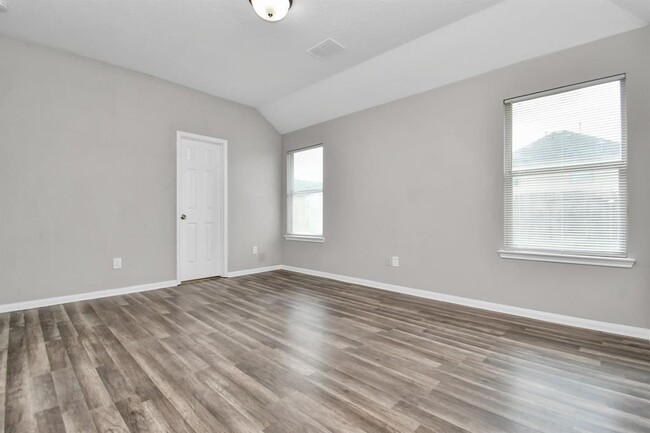 Building Photo - 4511 Coral Rose Ct