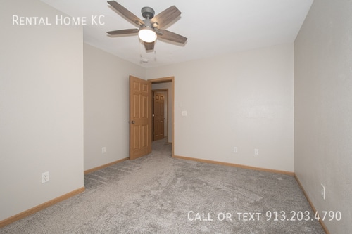 Building Photo - 830 S Woodson Ct