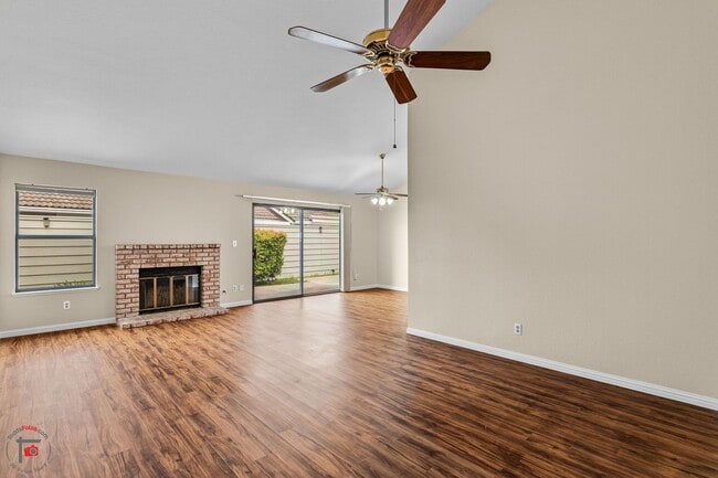 Building Photo - 3513 Veneman Ave