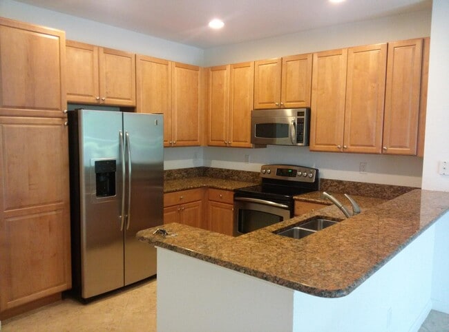 Building Photo - 9462 SW Purple Martin Way