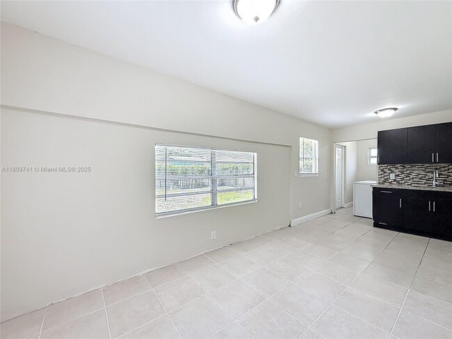 Building Photo - 1777 NW 34th Ave