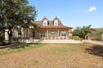 Building Photo - 644 Newport Dr
