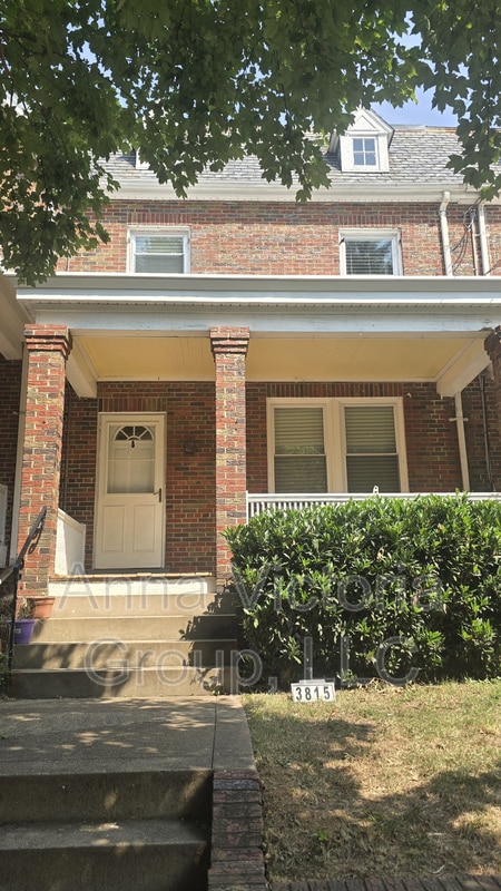 Building Photo - 3815 W St NW