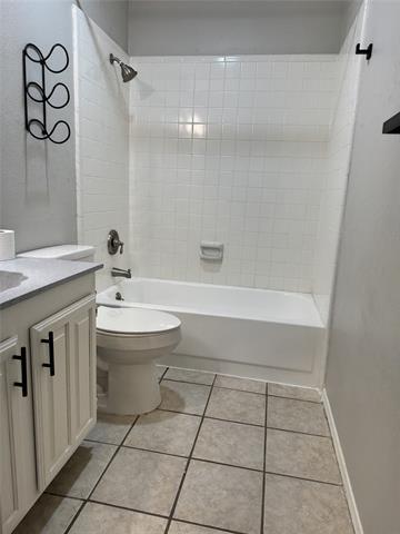 Building Photo - 7909 Iola Dr