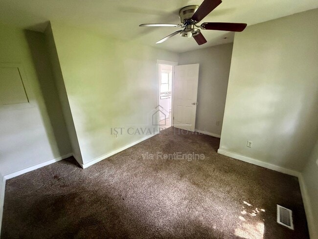 Building Photo - 289 Sumner Ct
