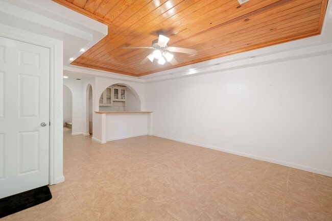 Building Photo - 2507 Hidden Cove Ct