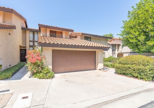 Building Photo - 6571 Carioca Ln