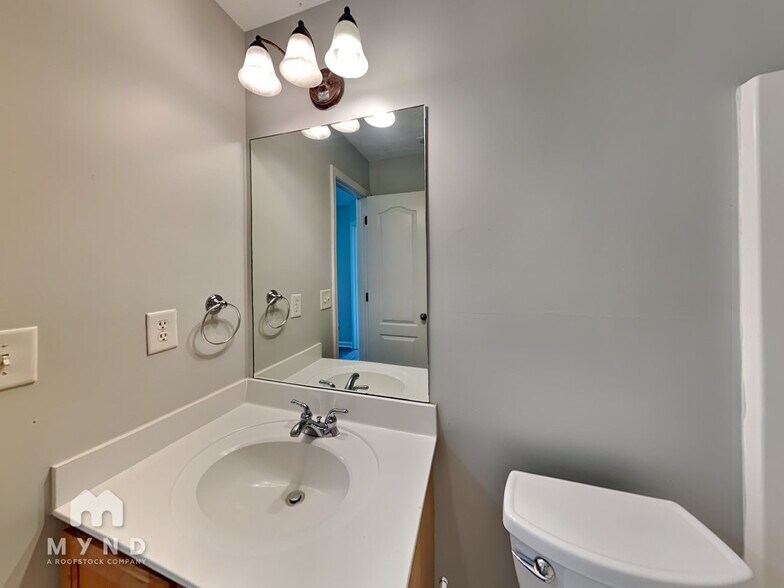 Building Photo - 9221 Altridge Dr
