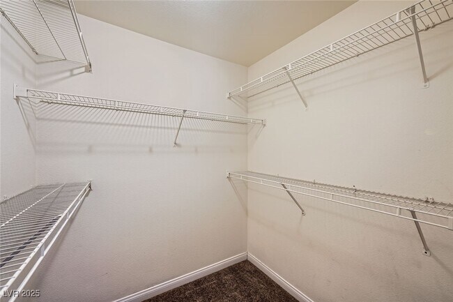 Building Photo - 4400 S Jones Blvd