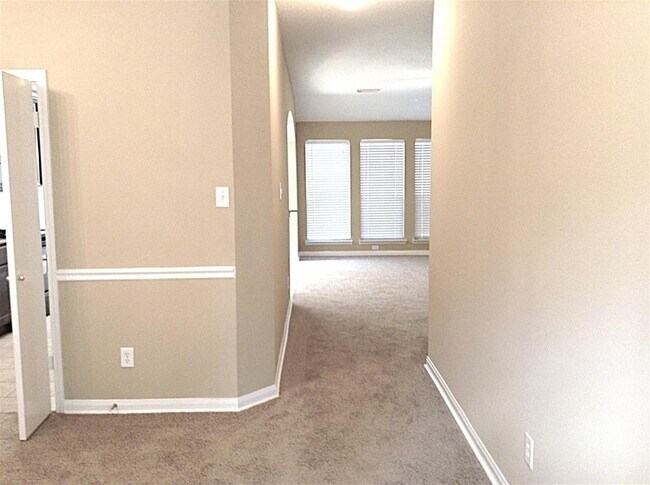Building Photo - 1608 Misty Fawn Ln
