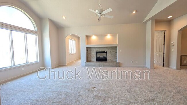 Building Photo - 2795 Stonewall Heights