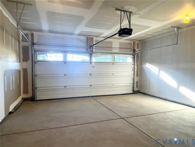 Building Photo - 6018 Jackline Run