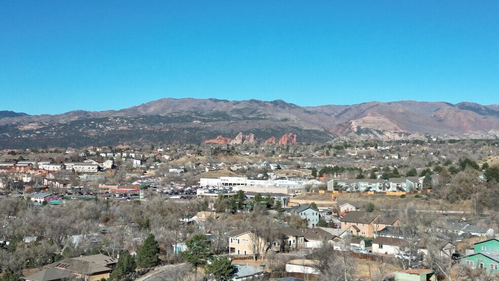 Building Photo - 1465 Manitou Blvd